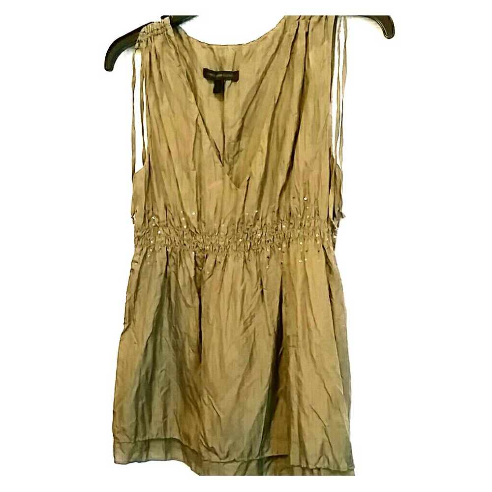 I love olive Express blouse